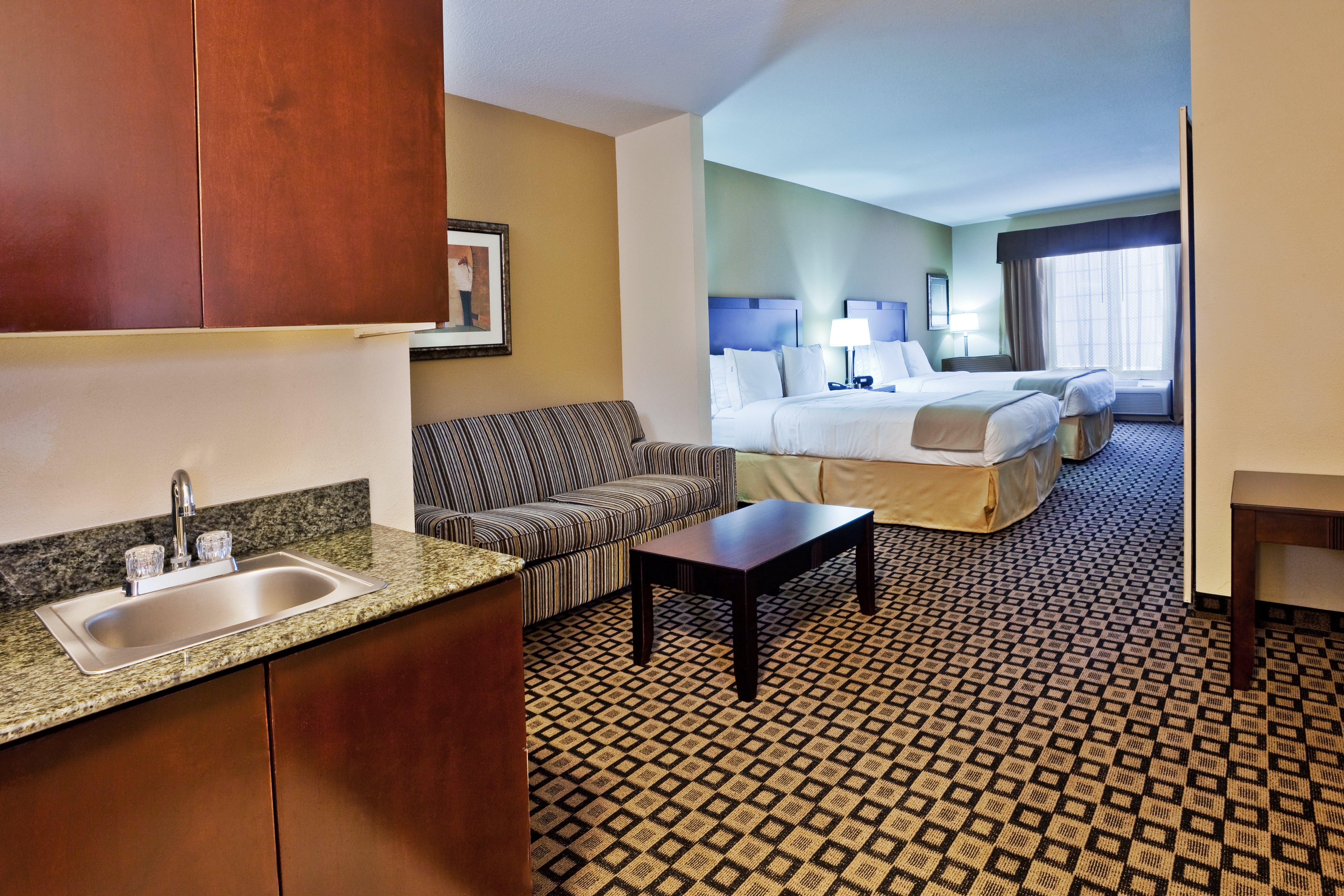 Holiday Inn Express & Suites Clovis By Ihg Luaran gambar