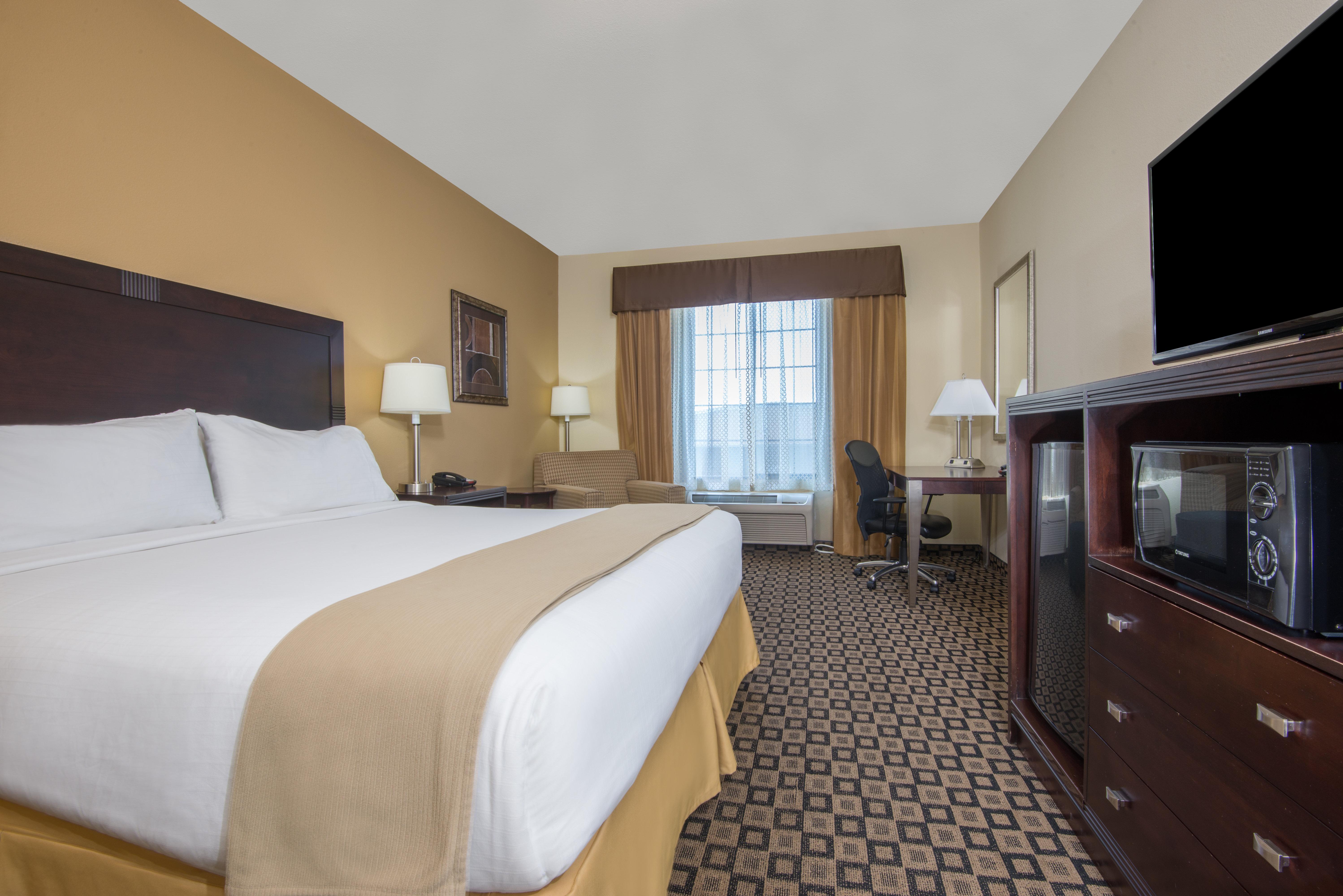 Holiday Inn Express & Suites Clovis By Ihg Luaran gambar