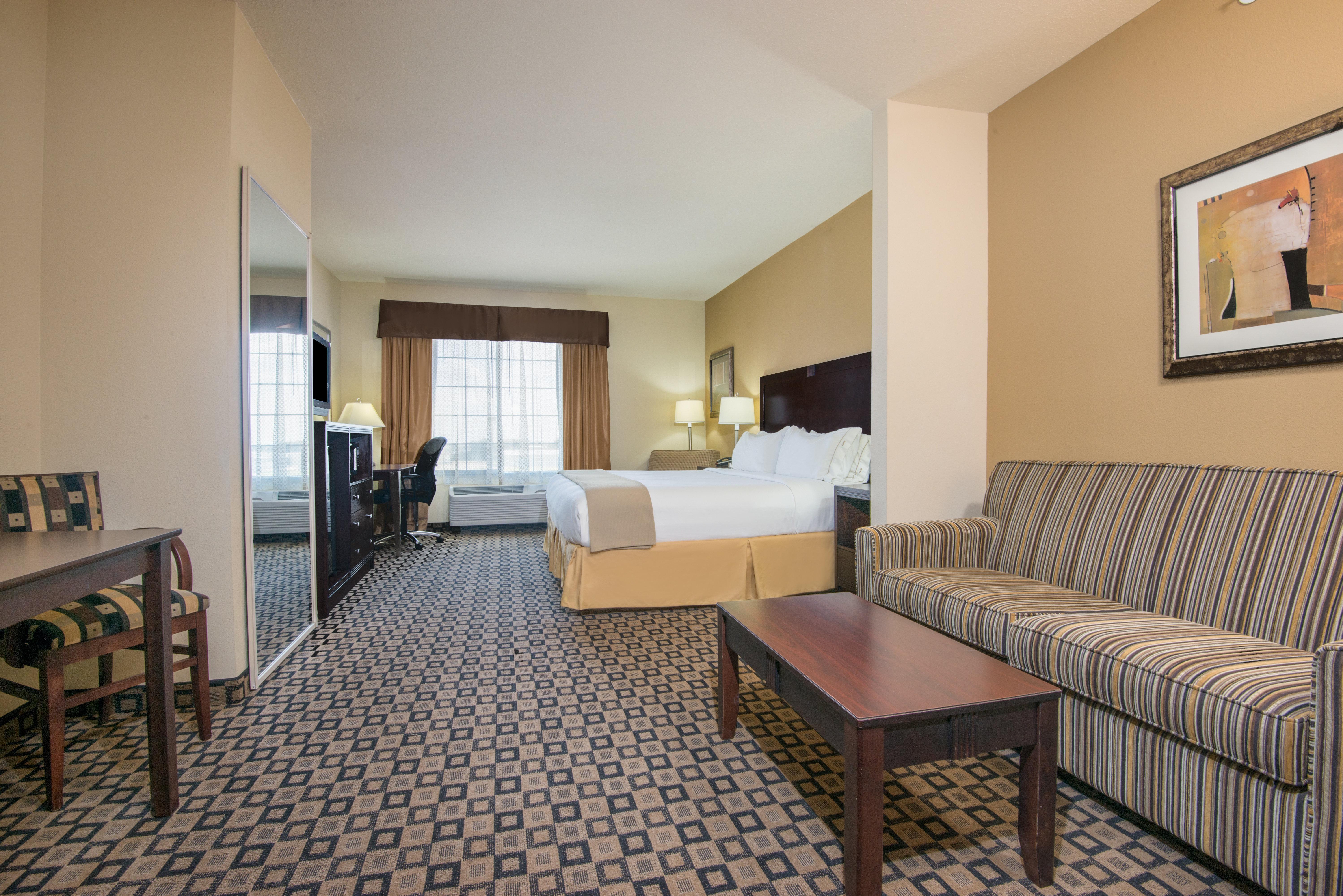 Holiday Inn Express & Suites Clovis By Ihg Luaran gambar