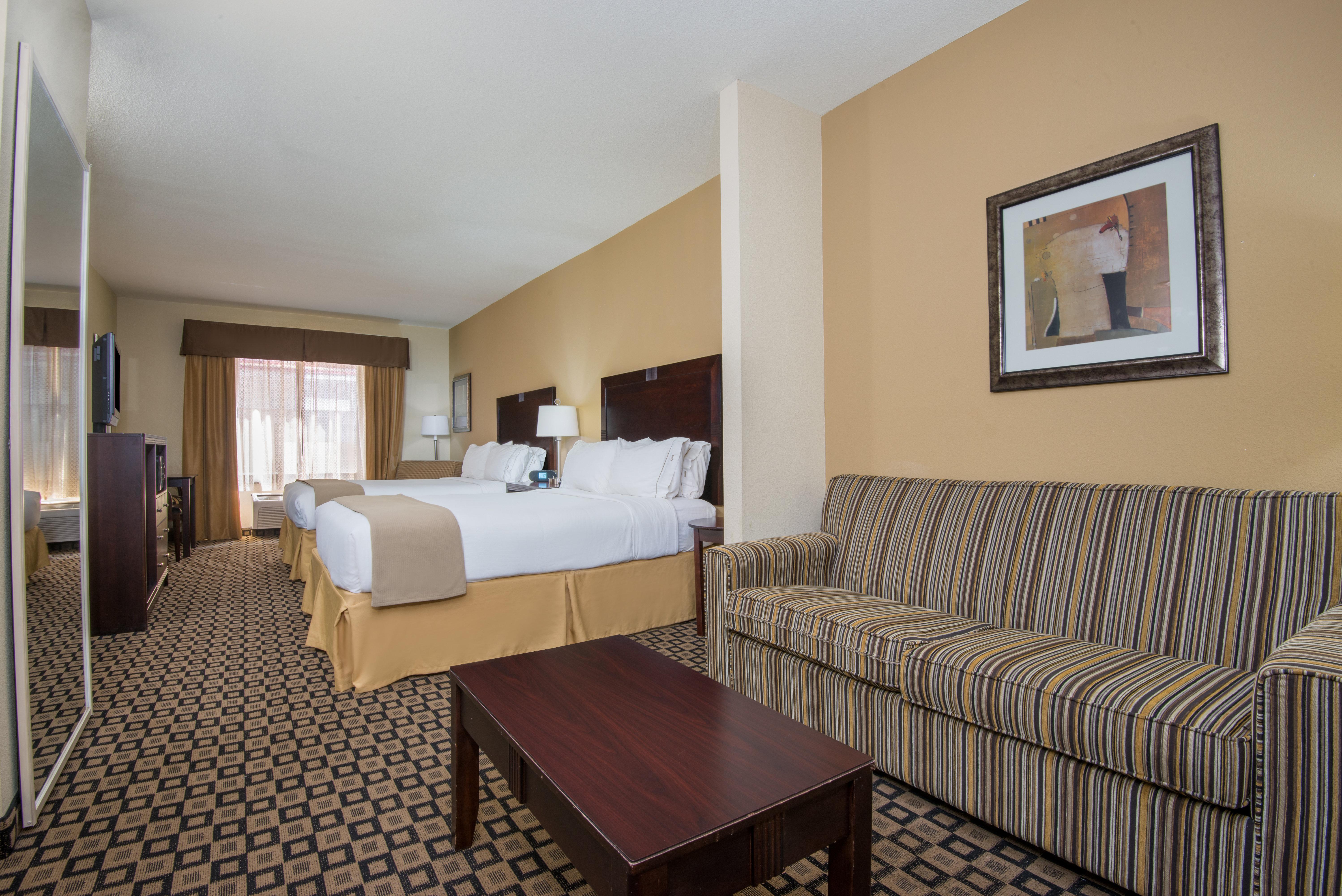 Holiday Inn Express & Suites Clovis By Ihg Luaran gambar