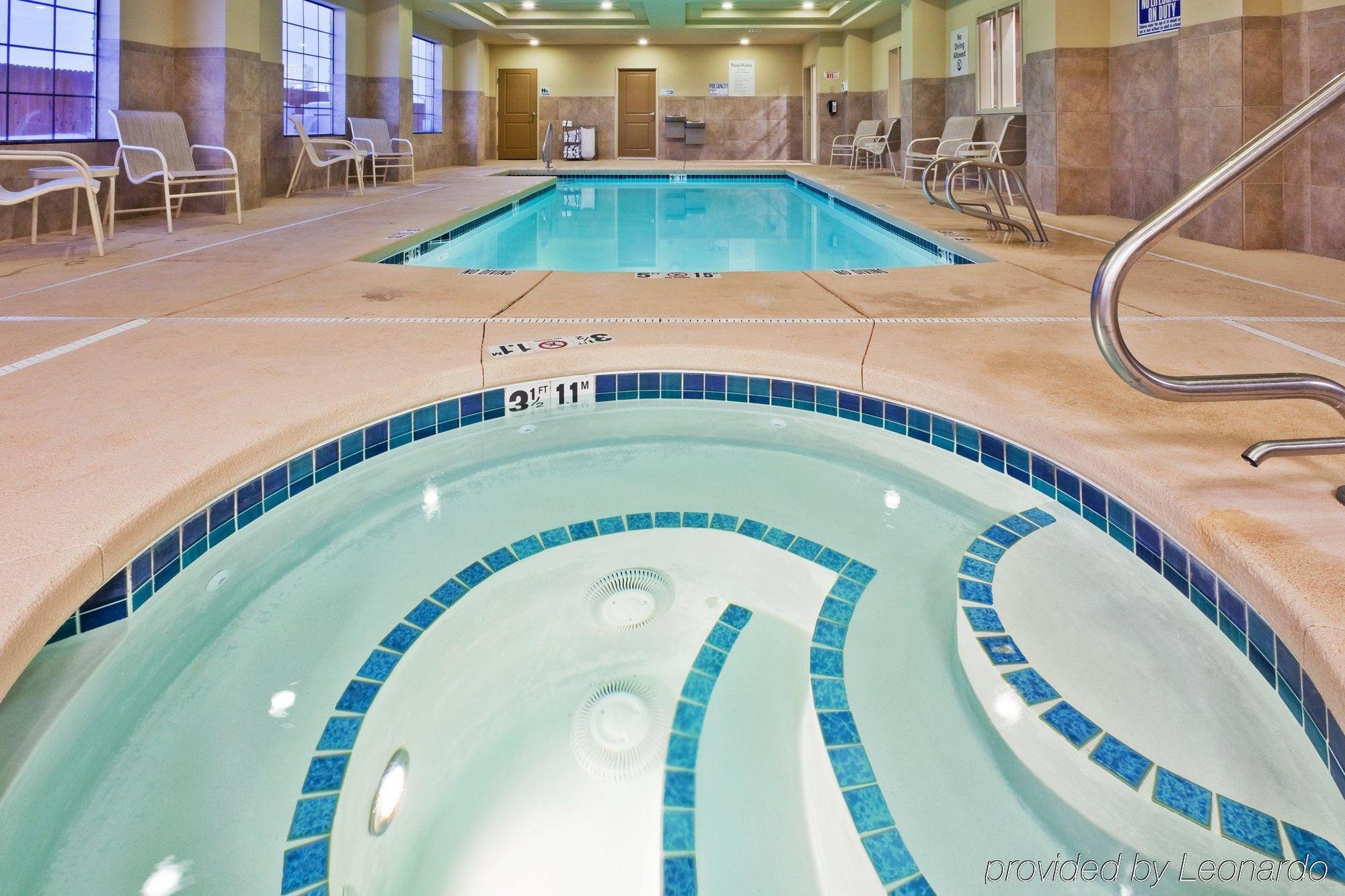 Holiday Inn Express & Suites Clovis By Ihg Kemudahan gambar