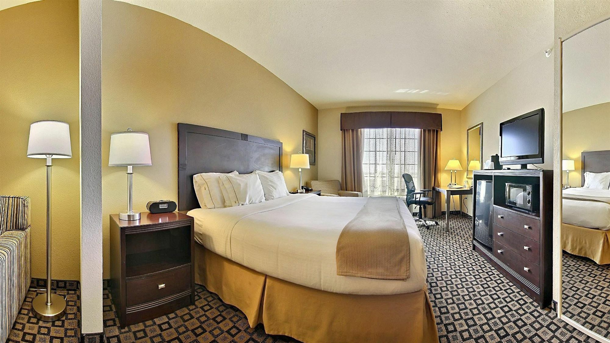 Holiday Inn Express & Suites Clovis By Ihg Luaran gambar